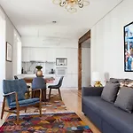 New!Alfama/Baixa/Chiado Amazing 2Bedrs&2Baths/AC